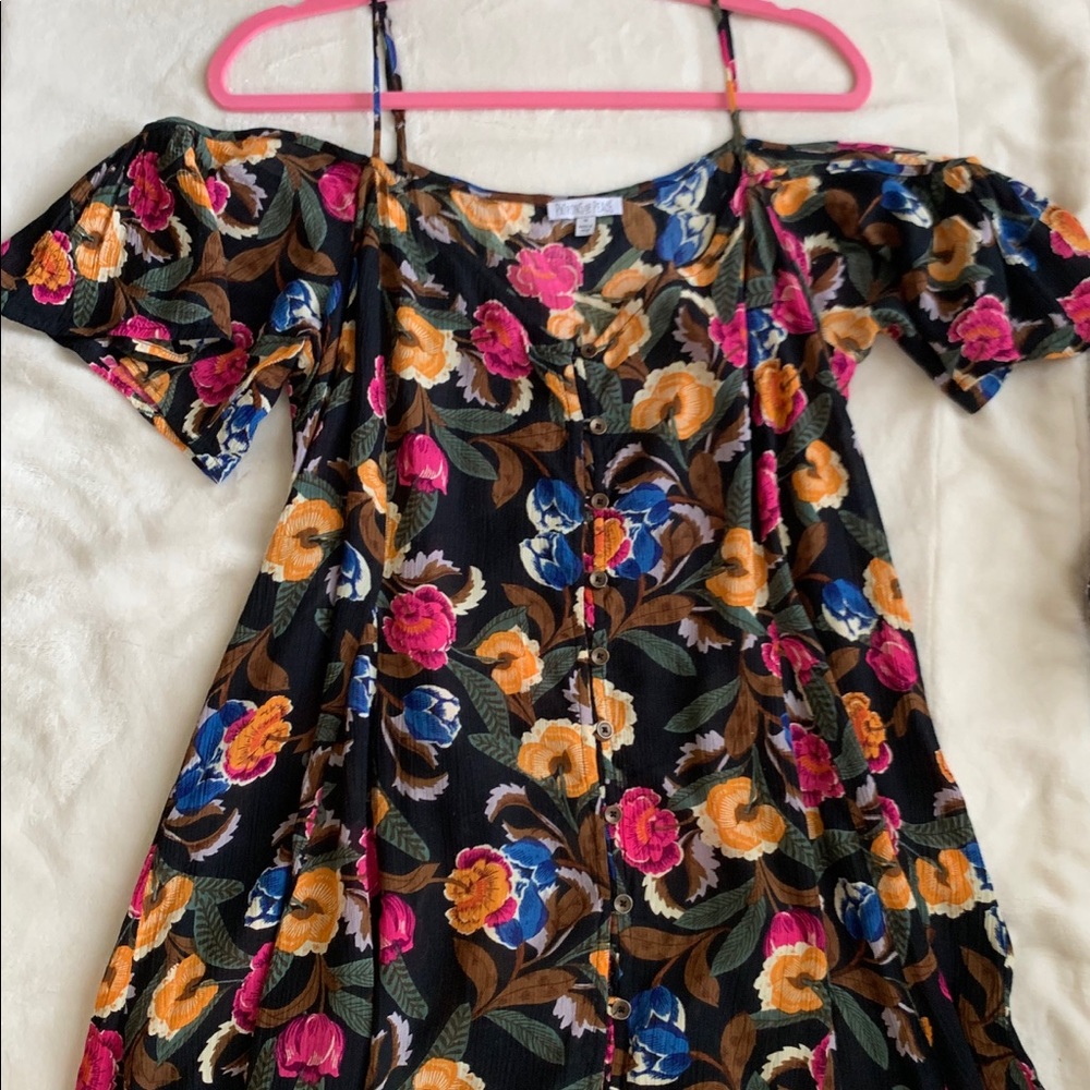 Dress. Patrons of peace. Perfect!